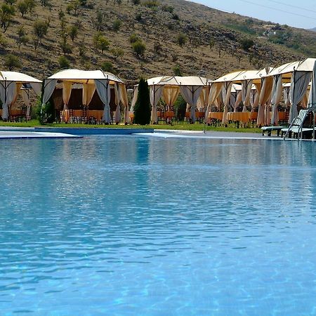 Almazara Hotel Лоха Съоръжения снимка