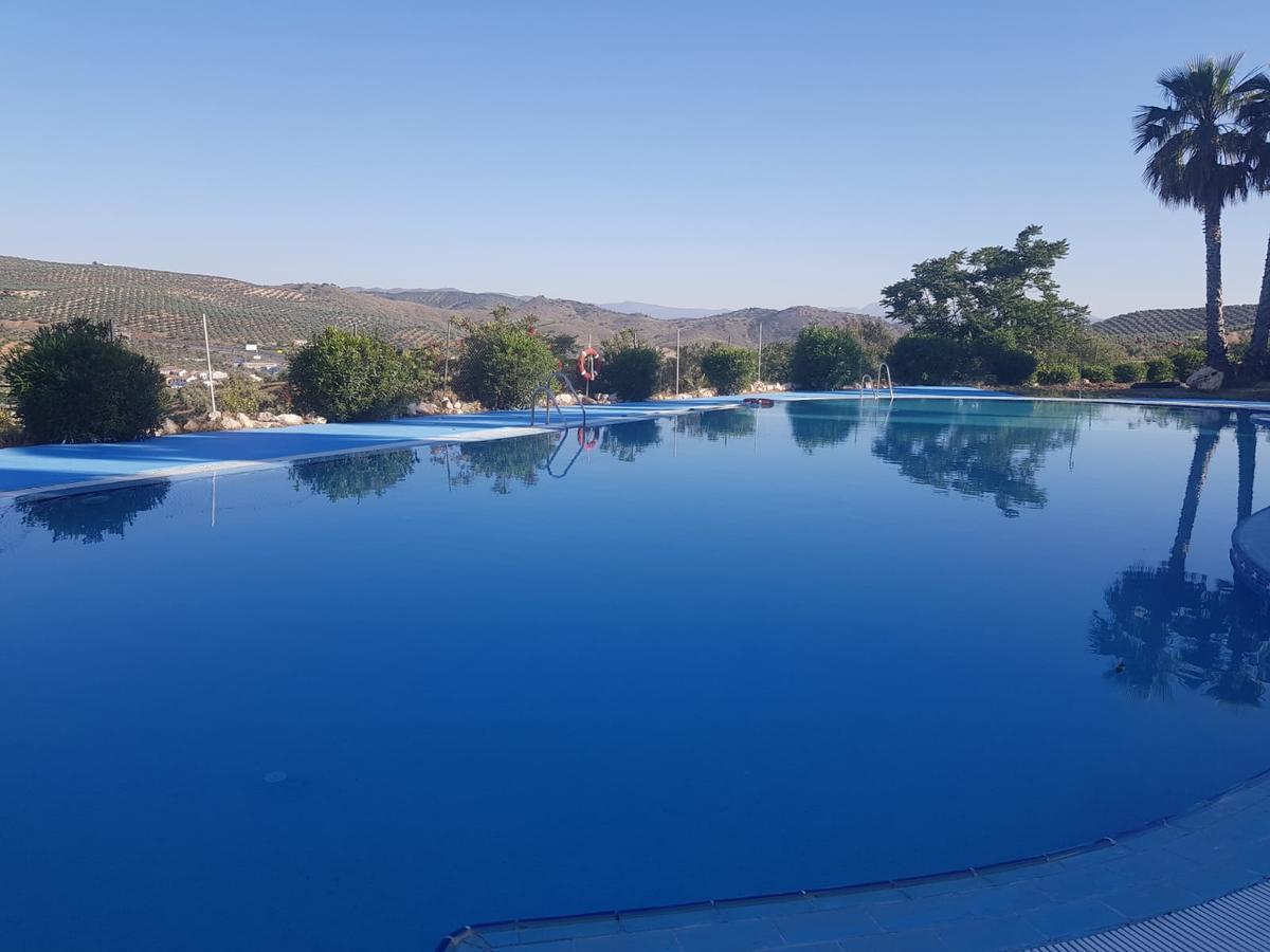 Almazara Hotel Лоха Екстериор снимка