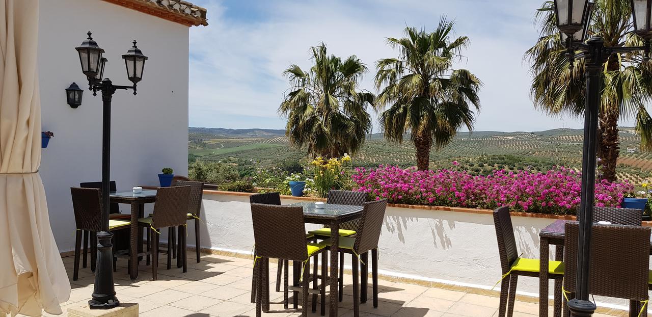 Almazara Hotel Лоха Екстериор снимка
