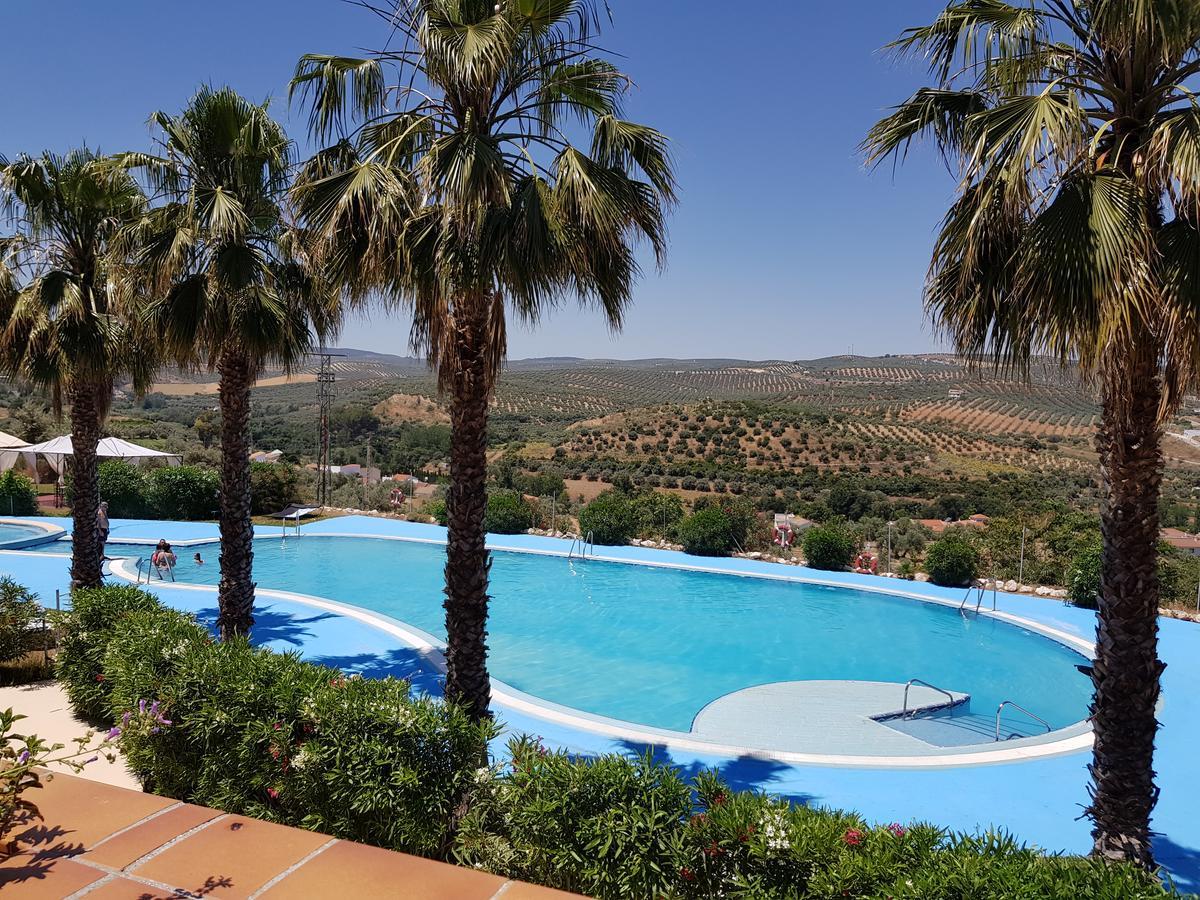 Almazara Hotel Лоха Екстериор снимка