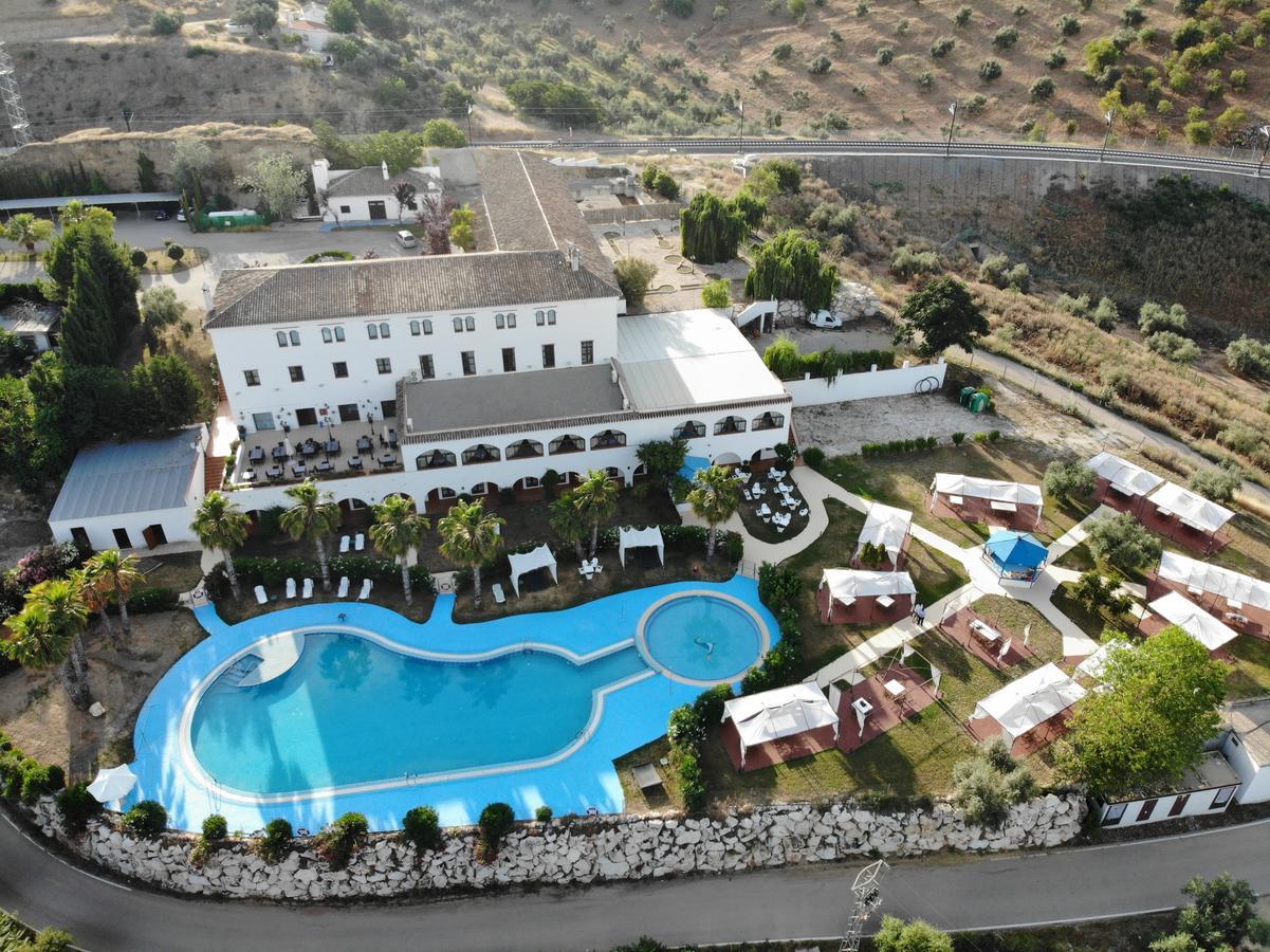 Almazara Hotel Лоха Екстериор снимка